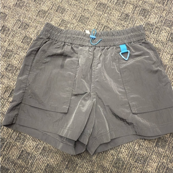 Fabletics Gray and Black Textured Shorts - Picture 10 of 11
